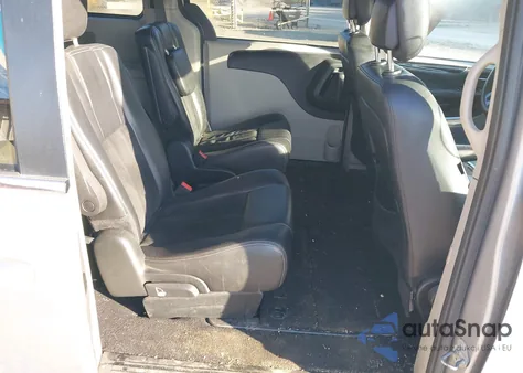 2017 Dodge Grand Caravan Sxt from USA, damaged, VIN 2C4RDGCG3HR715899